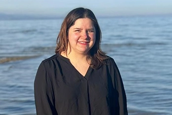 Aline Mizzi - Alministratif